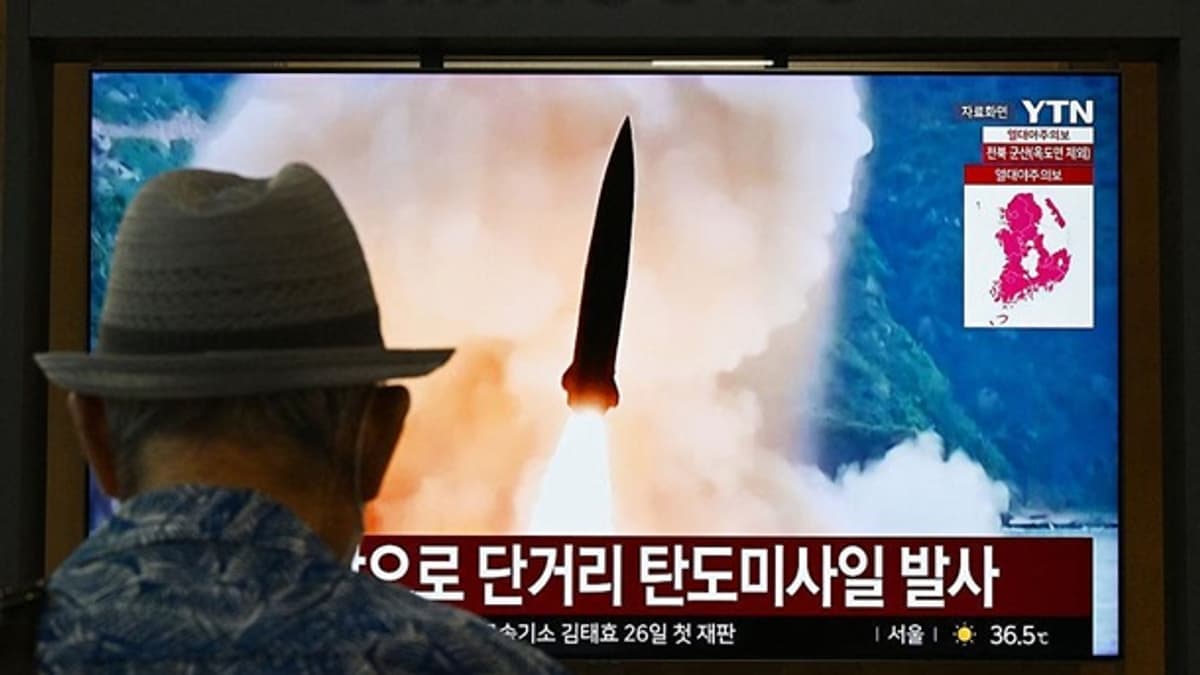 Újabb ballisztikus rakétakilövés Észak-Koreából a Japán-tenger felé