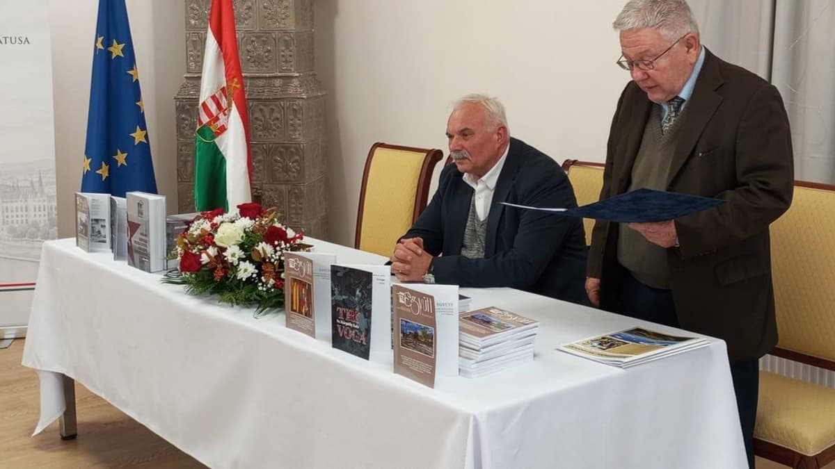 Irodalmi esemény Beregszászban: Versek, zene és a háború témái a Trivoga bemutatóján