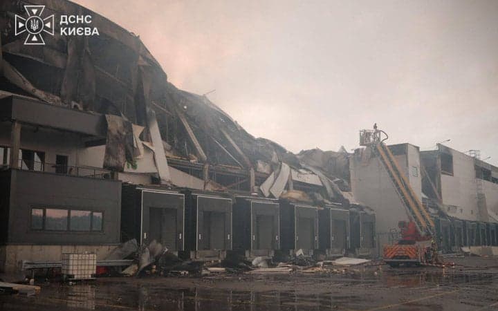 Sürgős tárgyalásokat kezdeményez az ukrán kormány az orosz támadások után