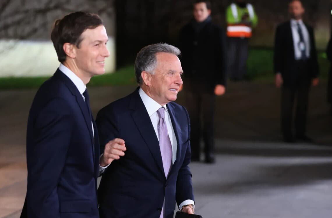 Biztonsági aggályok miatt elmaradhat Kijevbe Witkoff és Kushner tervezett látogatása