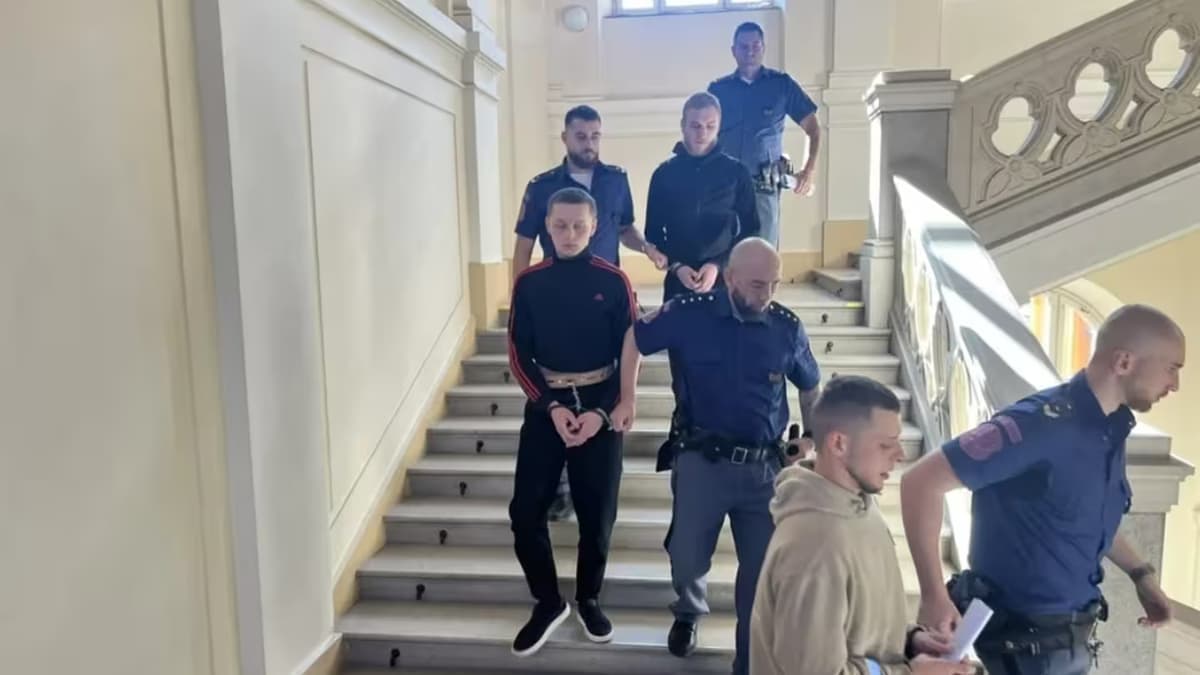Csehországban jogerősen elítéltek három kárpátaljai férfit ukrán fiúk kirablása miatt