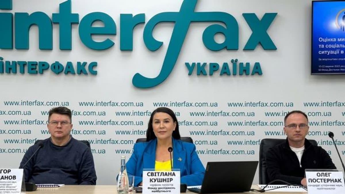 Zaluzsnij számít a legmegbízhatóbb vezetőnek Ukrajnában, Zelenszkij nyerne elnökválasztáson