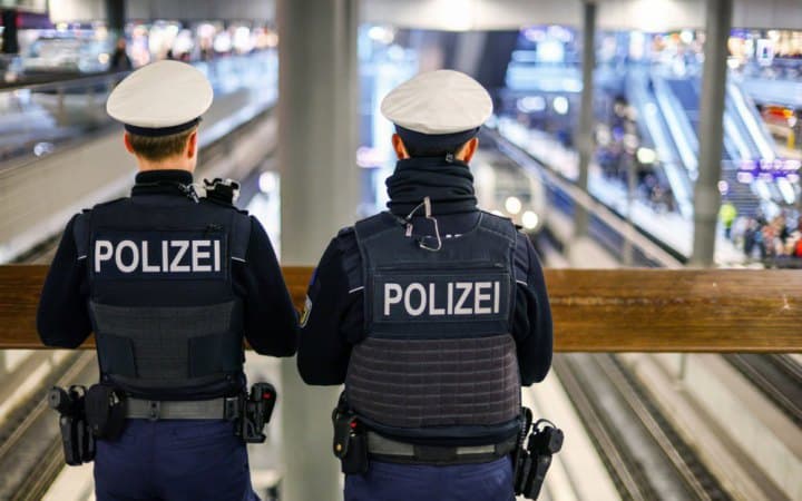 Német utazási figyelmeztetés: Kerüljék az Ukrajnába utazást a fokozódó harcok miatt