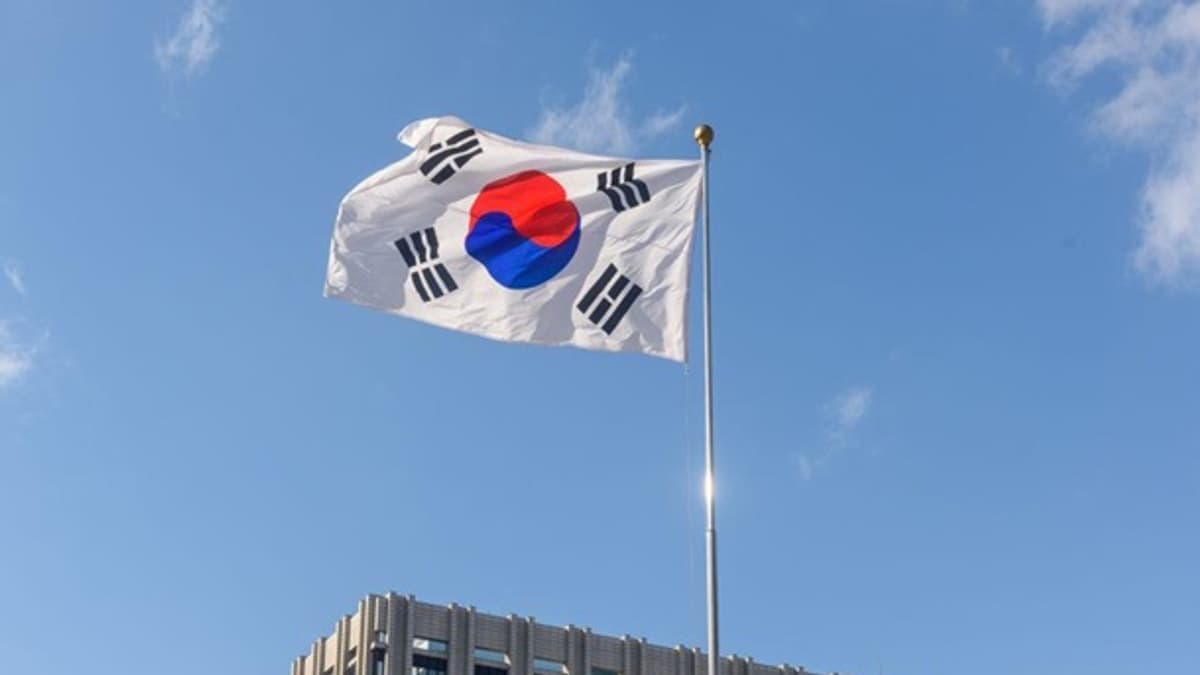 Dél-Korea visszahívta ukrajnai nagykövetét, de a párbeszéd folytatódik
