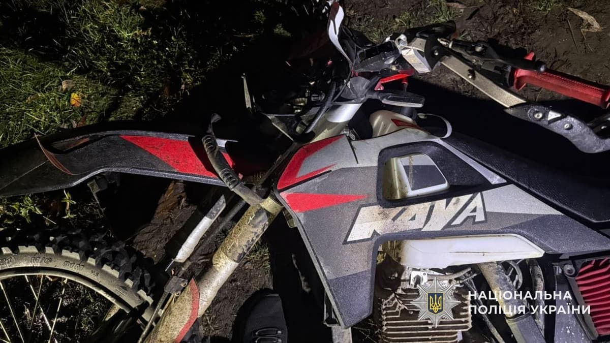 Halálos motorosbaleset Oroszmokrán: fának szállt egy 20 éves fiatal