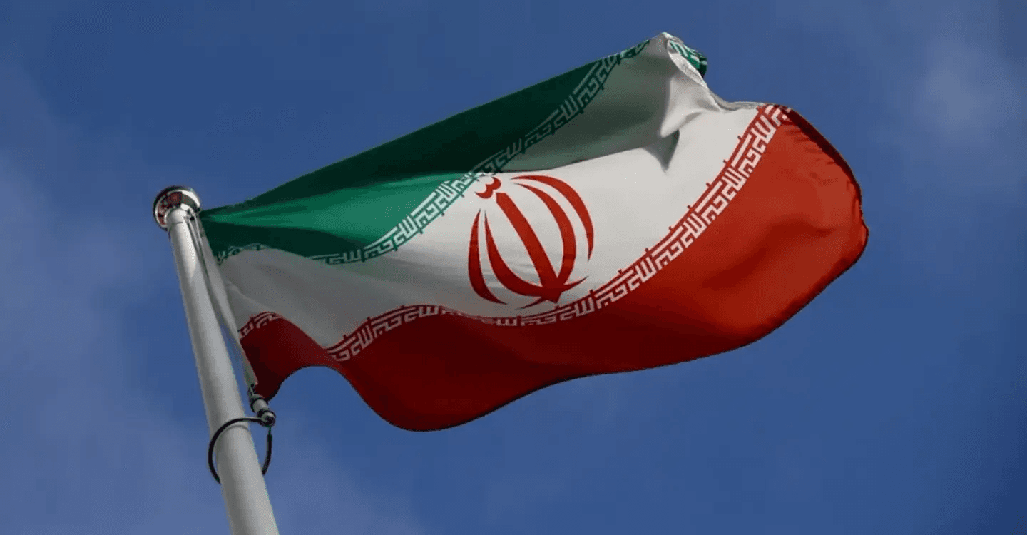 Irán szigorú feltételekhez köti a Hormuzi-szoros megnyitását