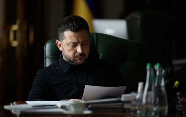 Zelenszkij az ukrán békefeltételekről tárgyalt Trump-küldötteivel való találkozó előtt