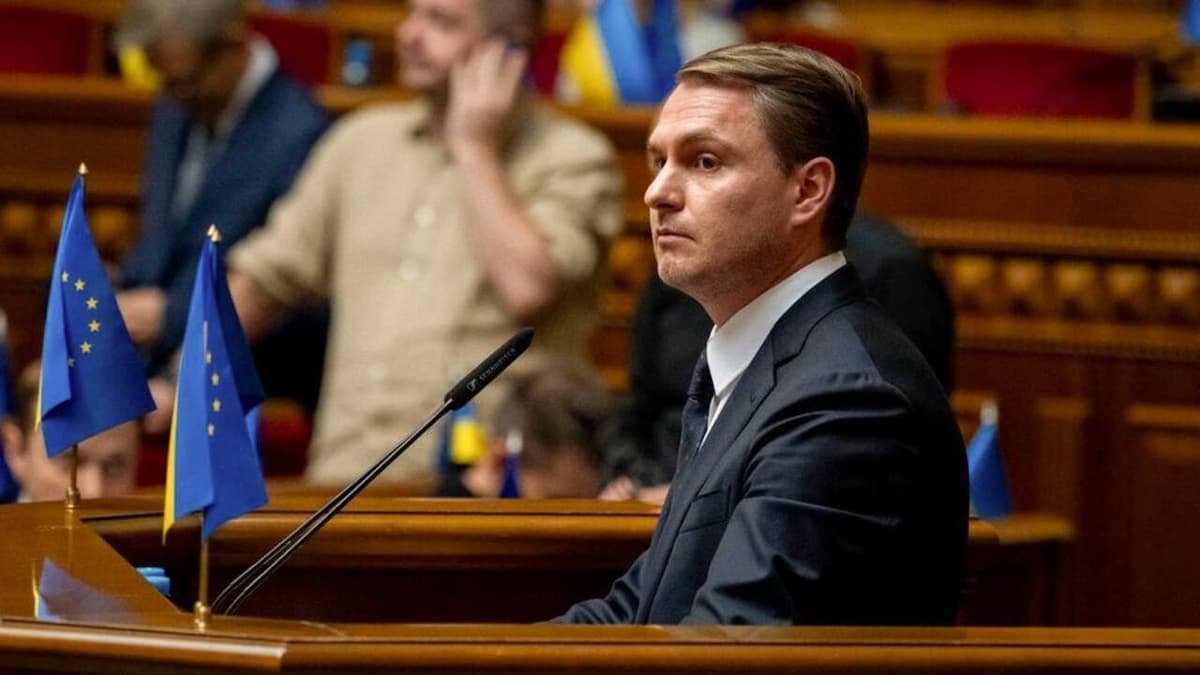 Korrupciós botrány miatt távozott Ukrajna legfőbb ügyésze