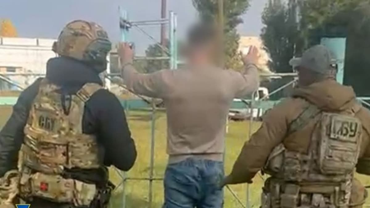 Hét illegális fegyverkereskedő hálózatot lepleztek le Ukrajnában