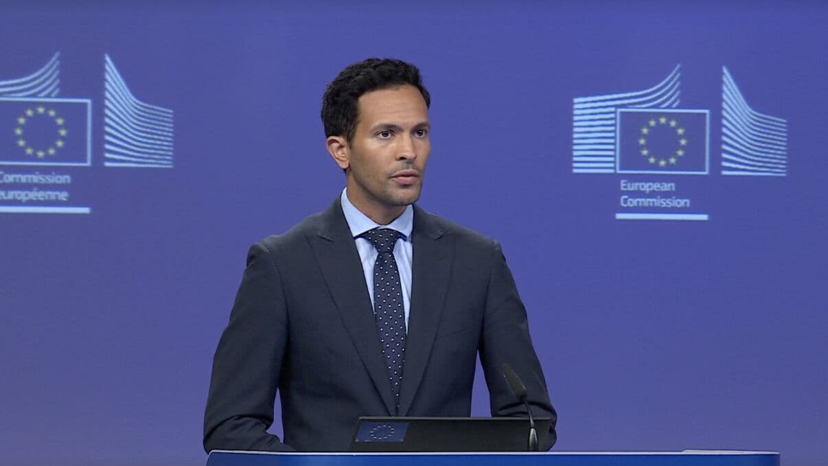 Az EU élesen reagált az orosz romániai légtérsértésre és diplomaták elleni támadásra