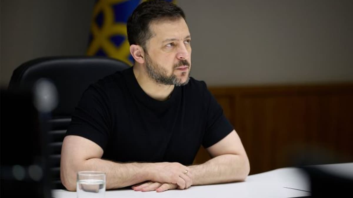 Zelenszkij megerősíti az ukrán kritikus infrastruktúra légvédelmét és elektronikus hadviselését
