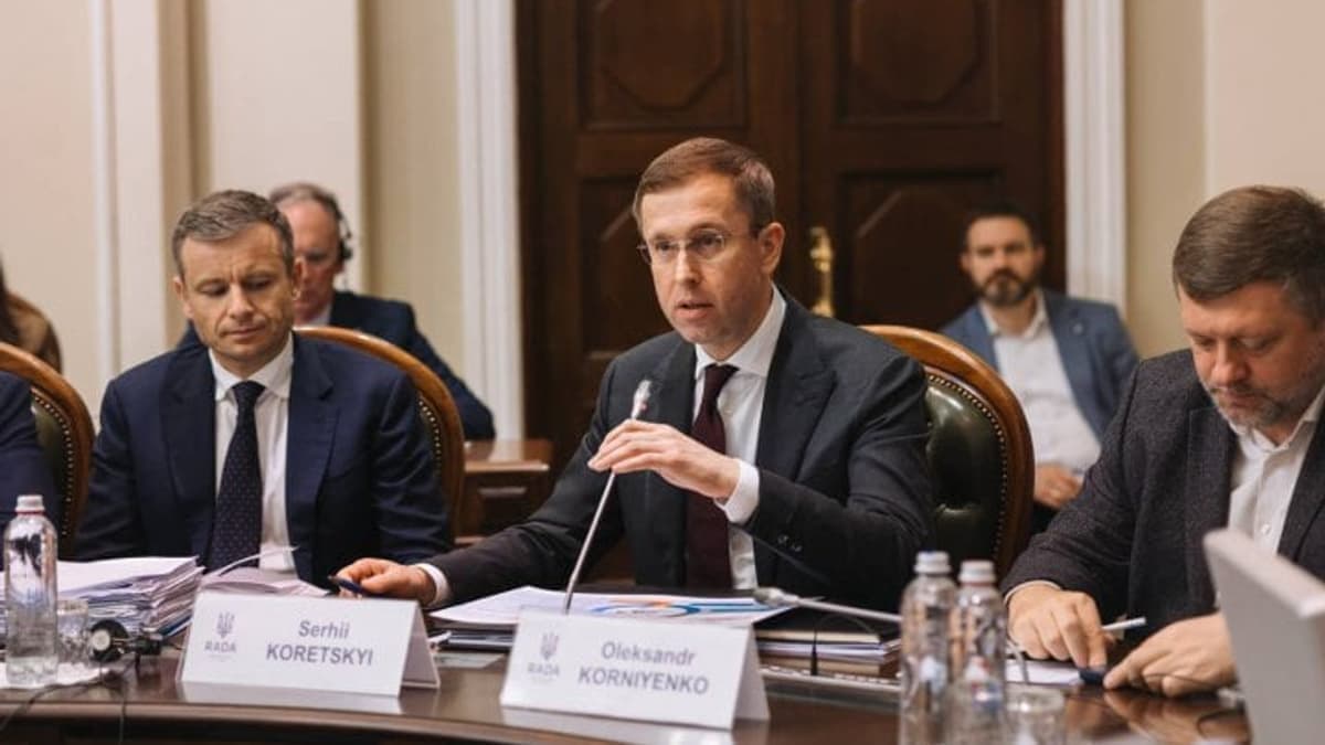 Ukrajna nemzetközi finanszírozása veszélyben a törvényhozási késedelem miatt