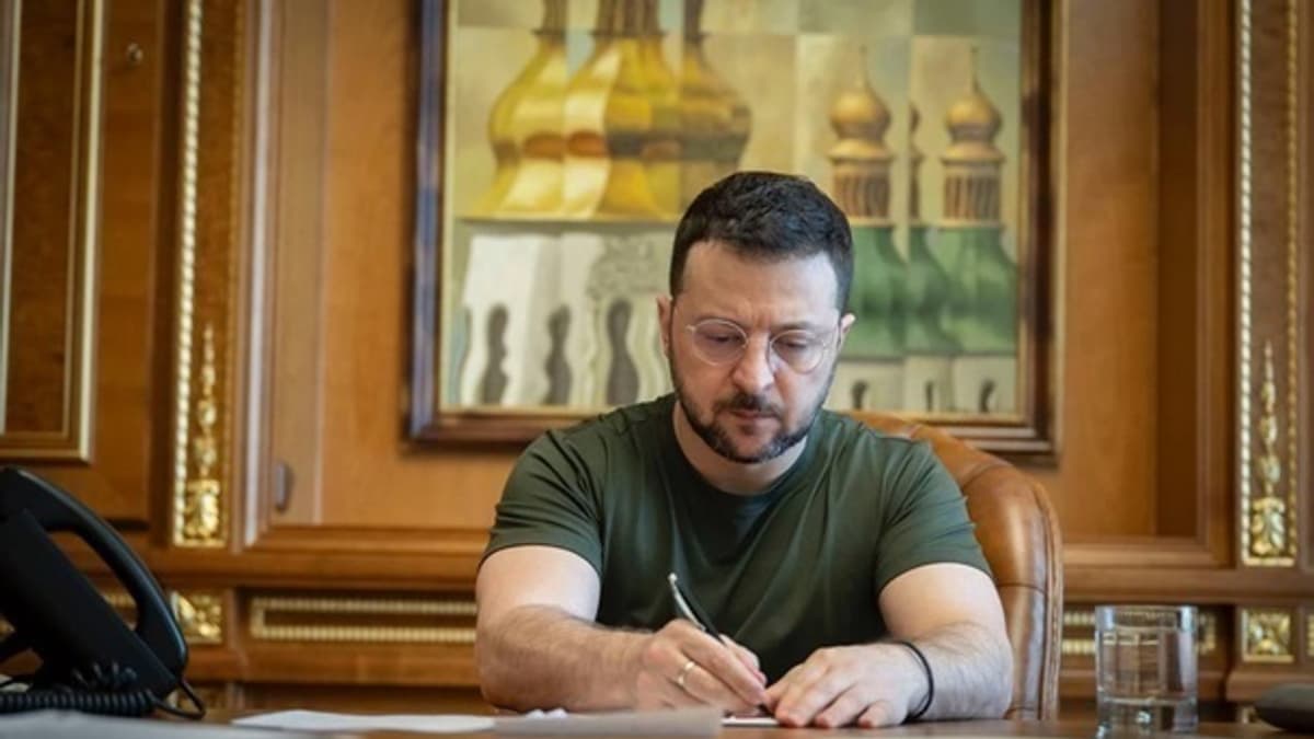 Ukrajna szankciókat rendelt el az ideiglenesen megszállt területeken zajló illegális választások miatt