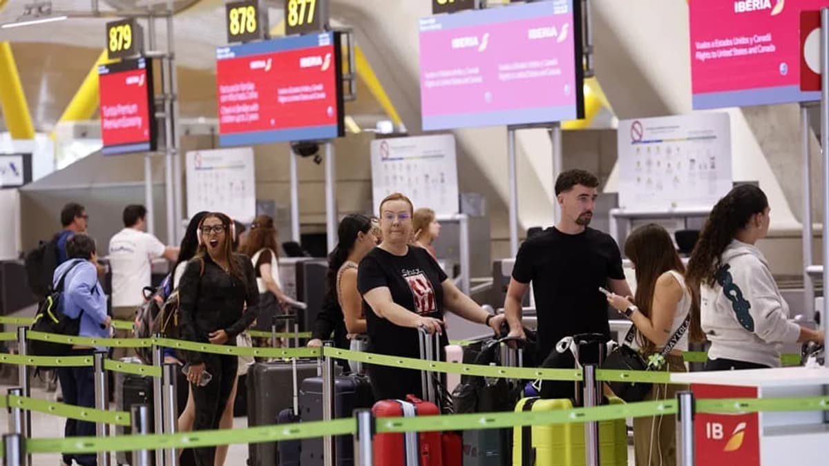 Spanyolország újabb 15 nappal meghosszabbítja olasz hatÁrellenőrzéseket