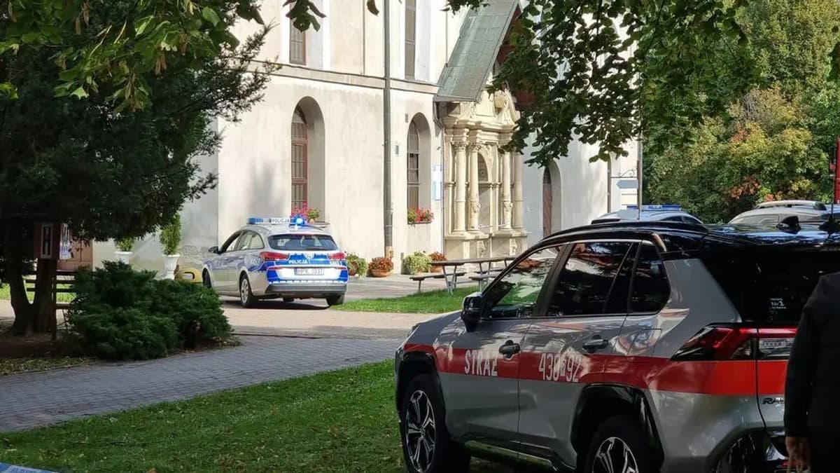 Véres macsétás támadás bencés kolostorban Jarosławban