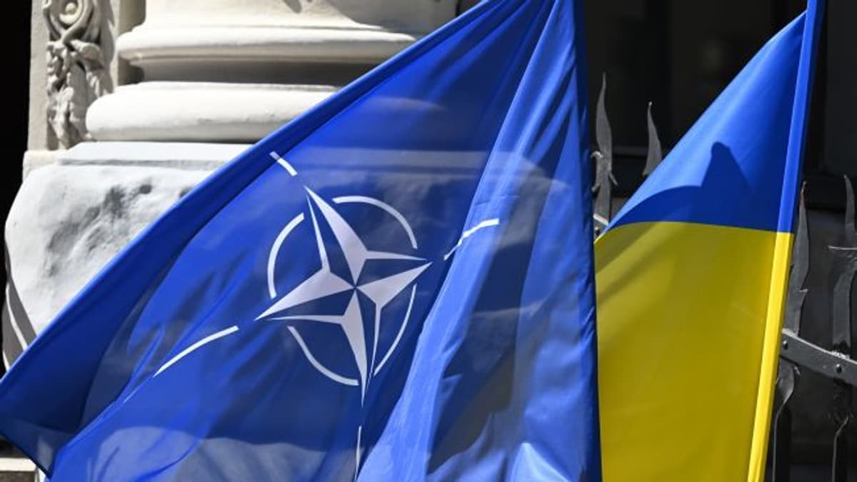 NATO hivatalosan elismerte Ukrajna szerepét az euroatlanti biztonságban
