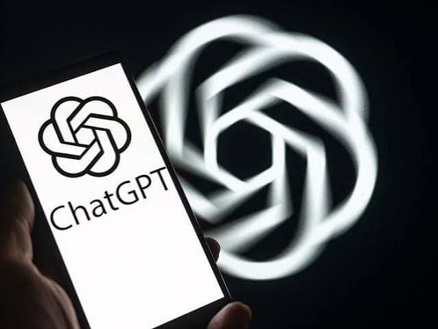 Az Európai Bizottság szigorítja a ChatGPT és más platformok felügyeletét