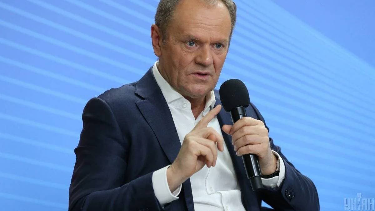 Tusk szerint Ukrajnában havonta 27 ezer katonai veszteség és új orosz drónhadviselés