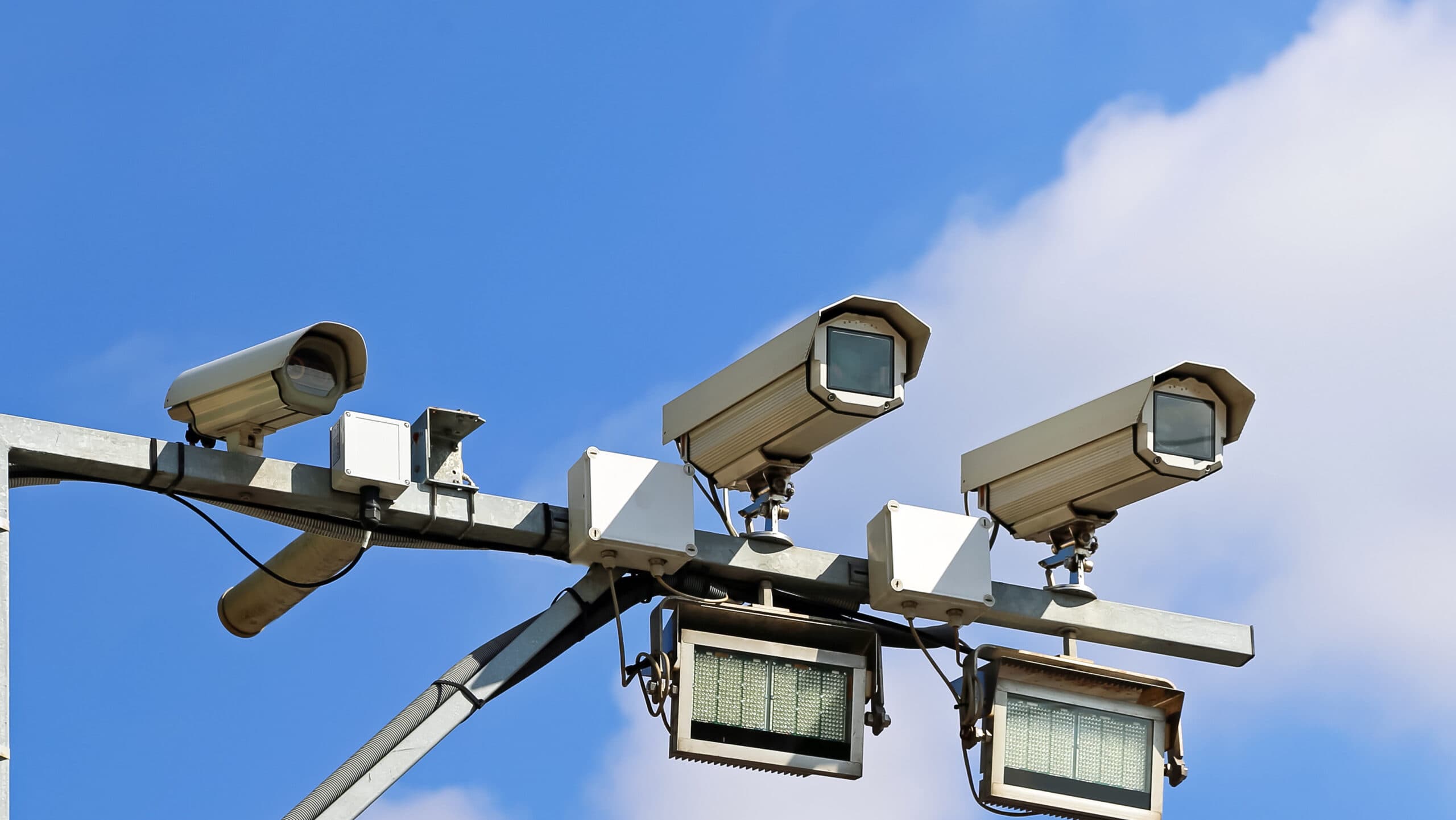 Új traffipaxok figyelnek Kárpátalja útjain augusztus végétől