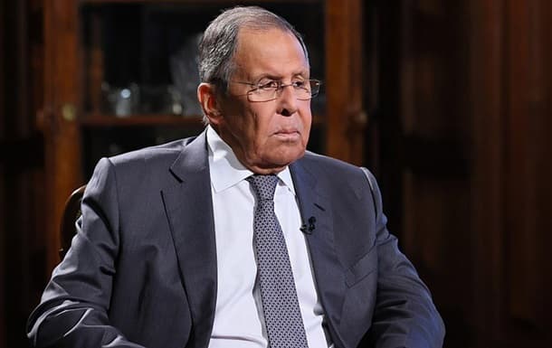 Lavrov cáfolja a tűzszüneti lehetőséget, erősebb csapásokkal fenyeget Ukrajnát
