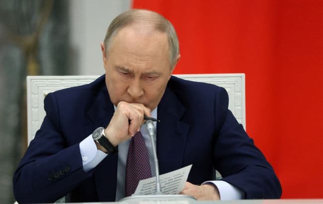 Ratcliffe titkos moszkvai tárgyalása Putyin három ismeretlen rendeletével egy időben