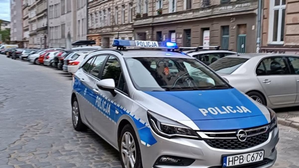Nemzetközi pénzmosó hálózatot csaptak le Lengyelországban nyolc ukrán állampolgárral