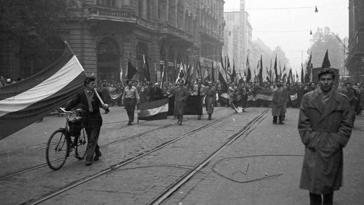 Jobbágy Károly verse a szabadságért lázadó népről október 1956-ban