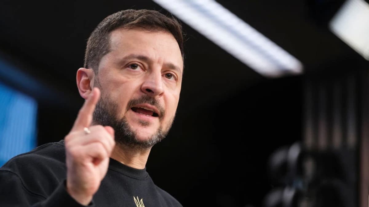Zelenszkij: Ukrajna nyitott a NATO-alternatív biztonsági garanciákra