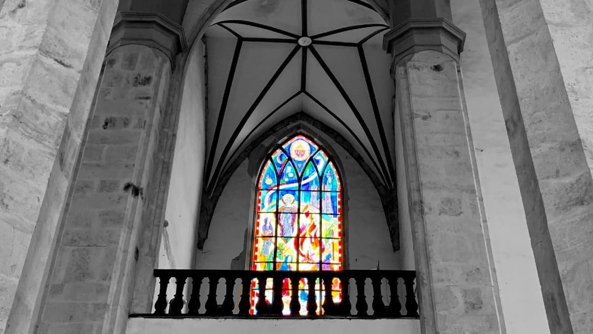 Dsida Jenő mély érzéseket közvetítő verse: Templomban