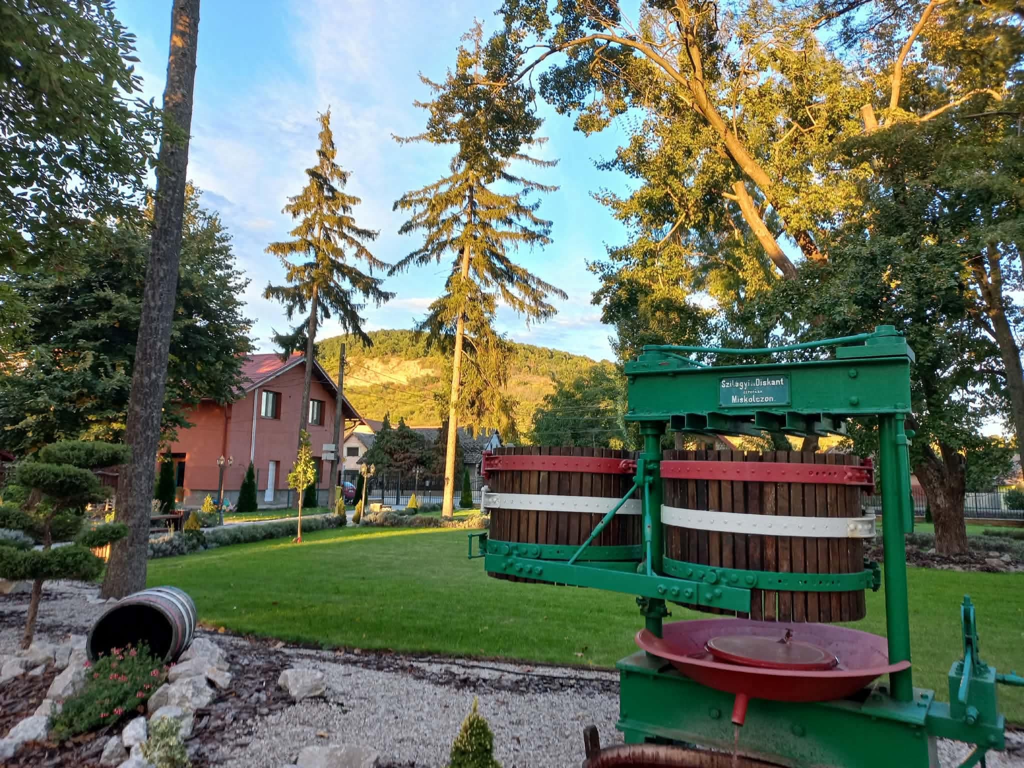 Új tanösvény születhet a Beregardói Perényi-kastély parkjában