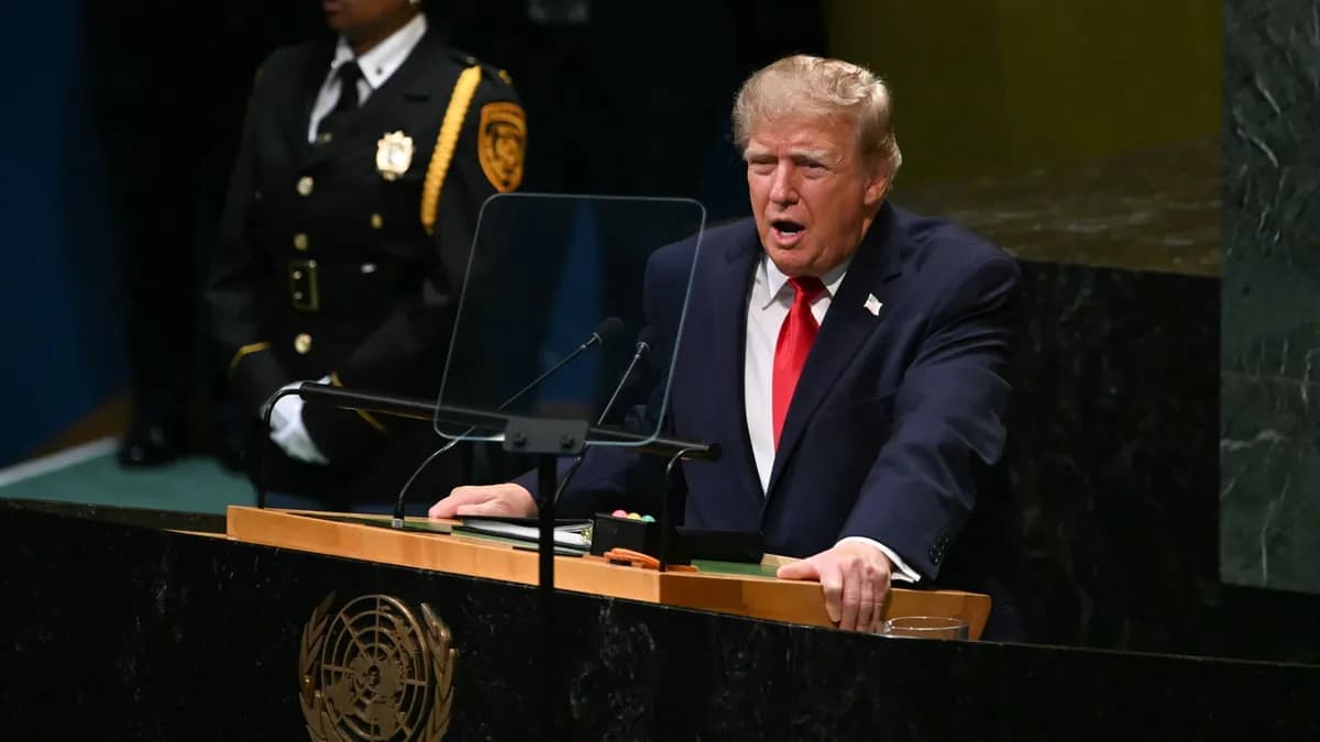 Trump ideiglenesen elhalasztja az Oroszország elleni szankciókat