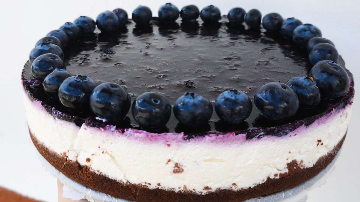Frissítő citromos-áfonyás sütés nélküli sajttorta recept