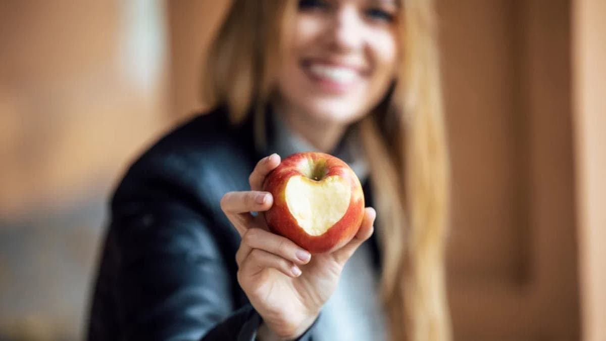 Értékes gyümölcshéjak: miért érdemes nem meghámozni bizonyos gyümölcsöket?