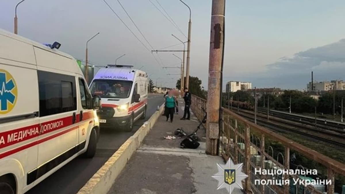 Tragikus baleset Ternopilban: 13 éves fiú vesztette életét elektromos rollerrel való esés következtében