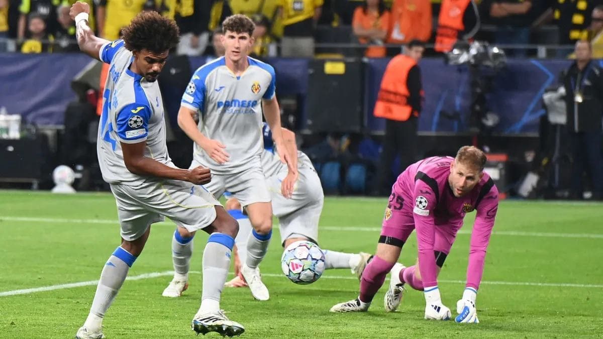 Kiemelkedő debütálás: Gulácsi Péter erősített a Villarreal kapujában a BL-ben