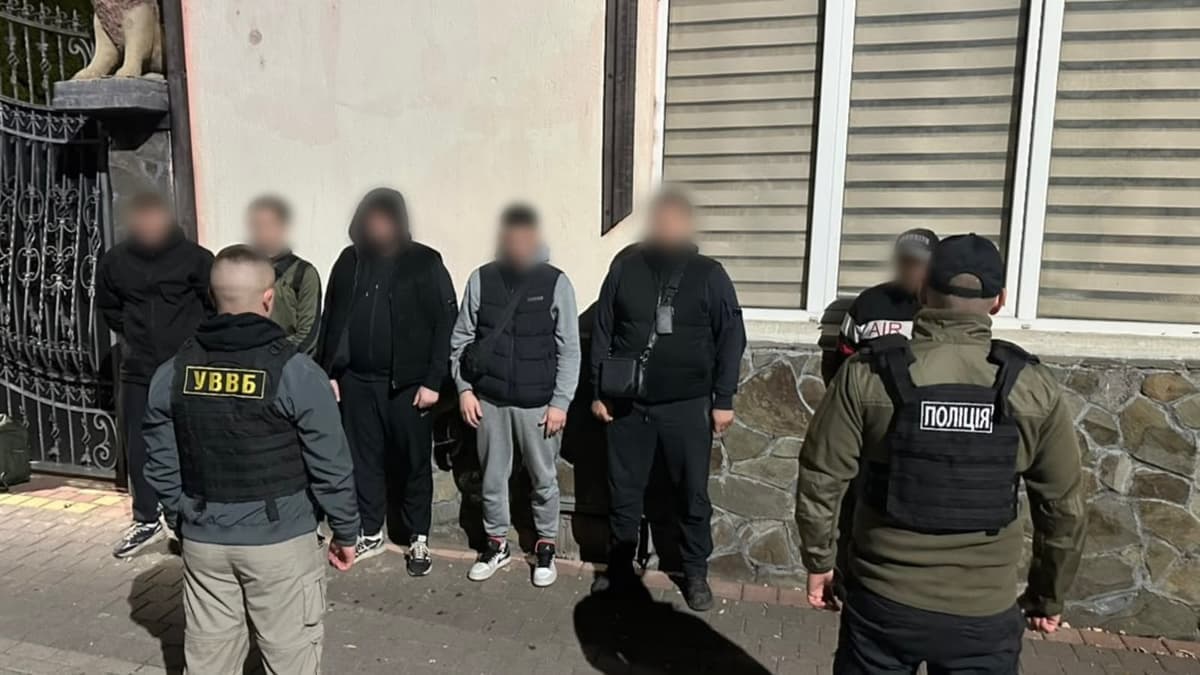 Illegális határátlépés szervezésével gyanúsítanak egy jánosi férfit