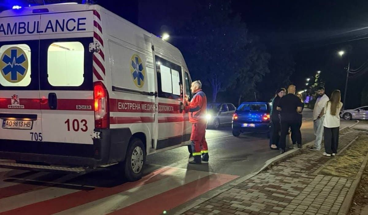 Súlyos baleset egy munkácsi gyalogátkelőnél: elgázoltak egy idős férfit
