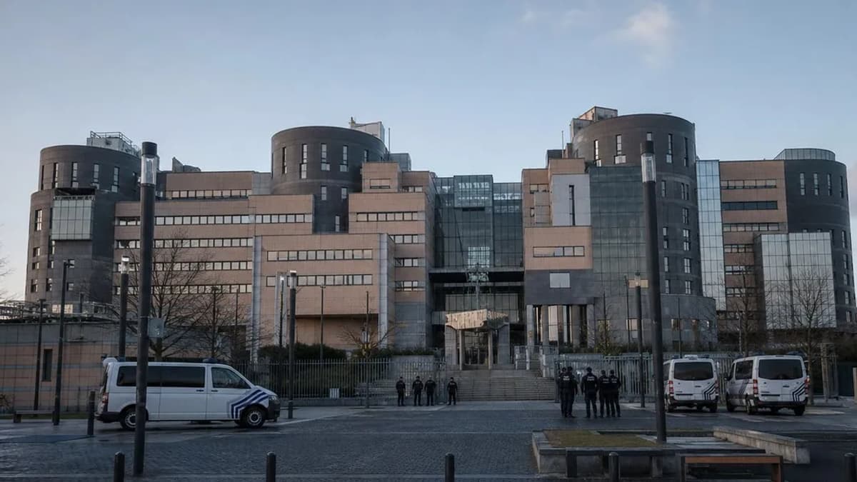 Brüsszelben véget értek a gigantikus kokaincsempészeti ügy kihallgatásai