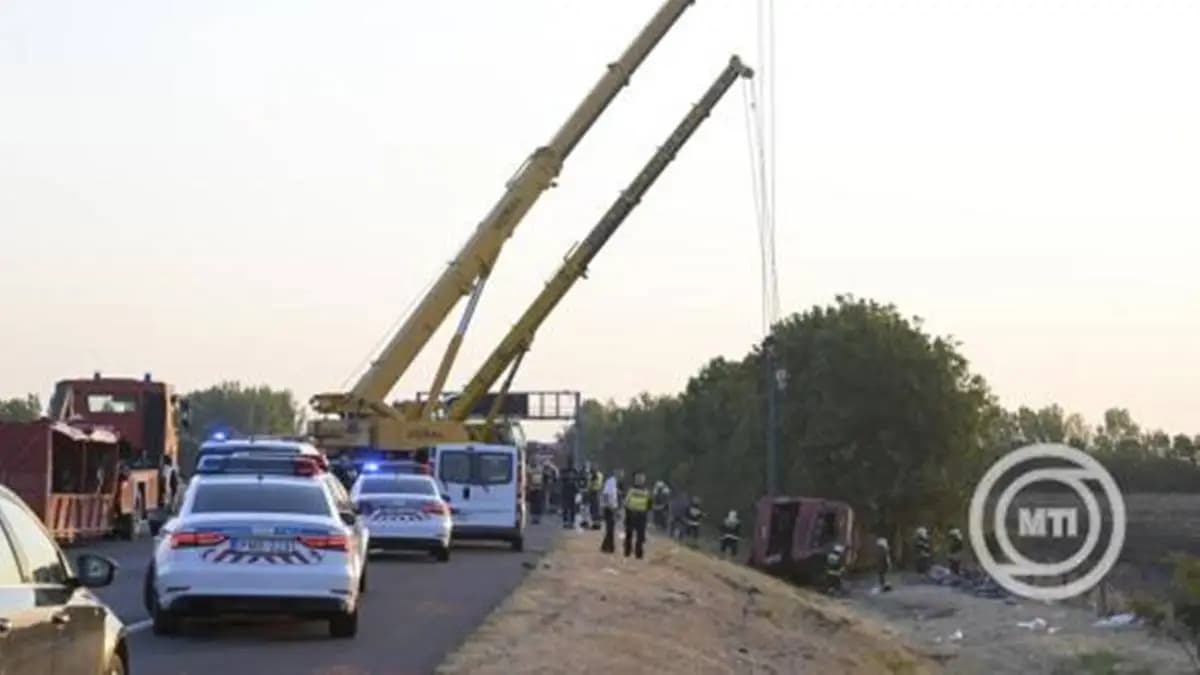 Lengyelországi kórházak várják az M3-as buszbaleset sérültjeit