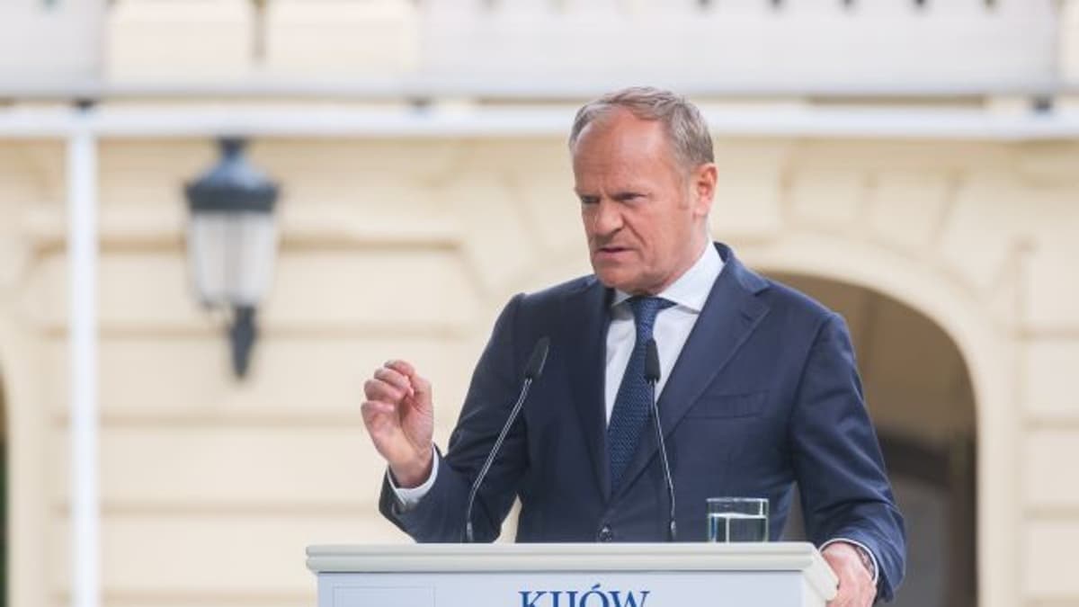 Lengyelország kivonul a hadkészültség fokozására az orosz fenyegetések miatt