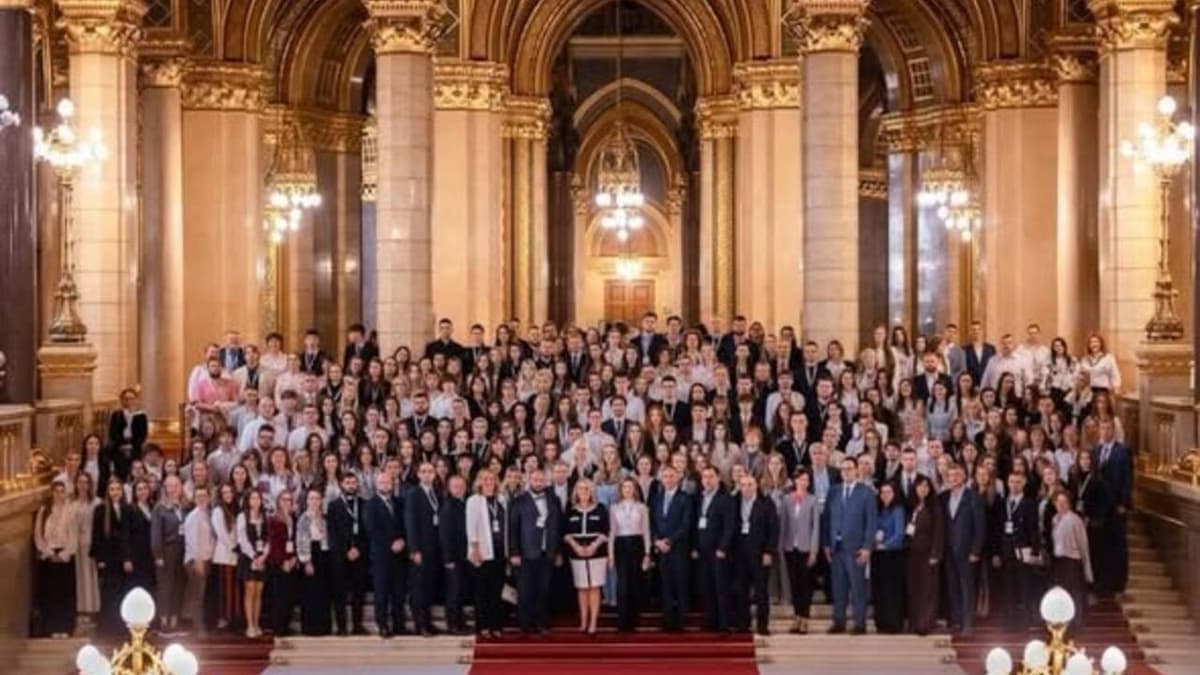 Budapesten erősítették az ukrán-magyar fiatalok együttműködését a NOVAdays 2026 konferencián