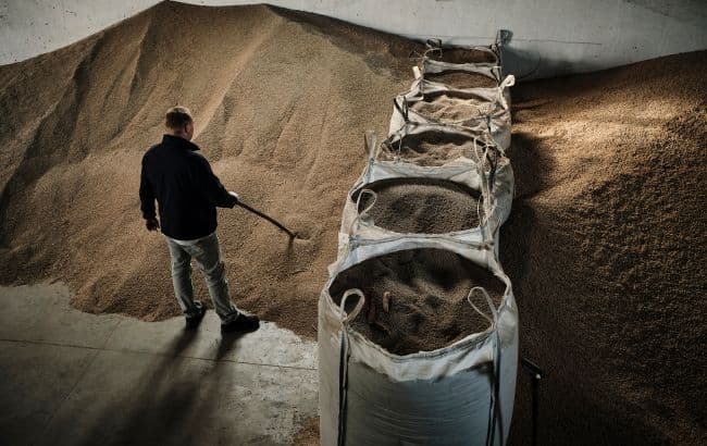 Az ukrán agrárexport 70%-kal esett vissza a Fekete-tenger blokádja miatt, de alternatív megoldások vannak