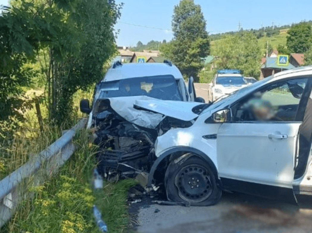 Közlekedési baleset Kőrösmezőn: hét sérült, köztük két gyerek