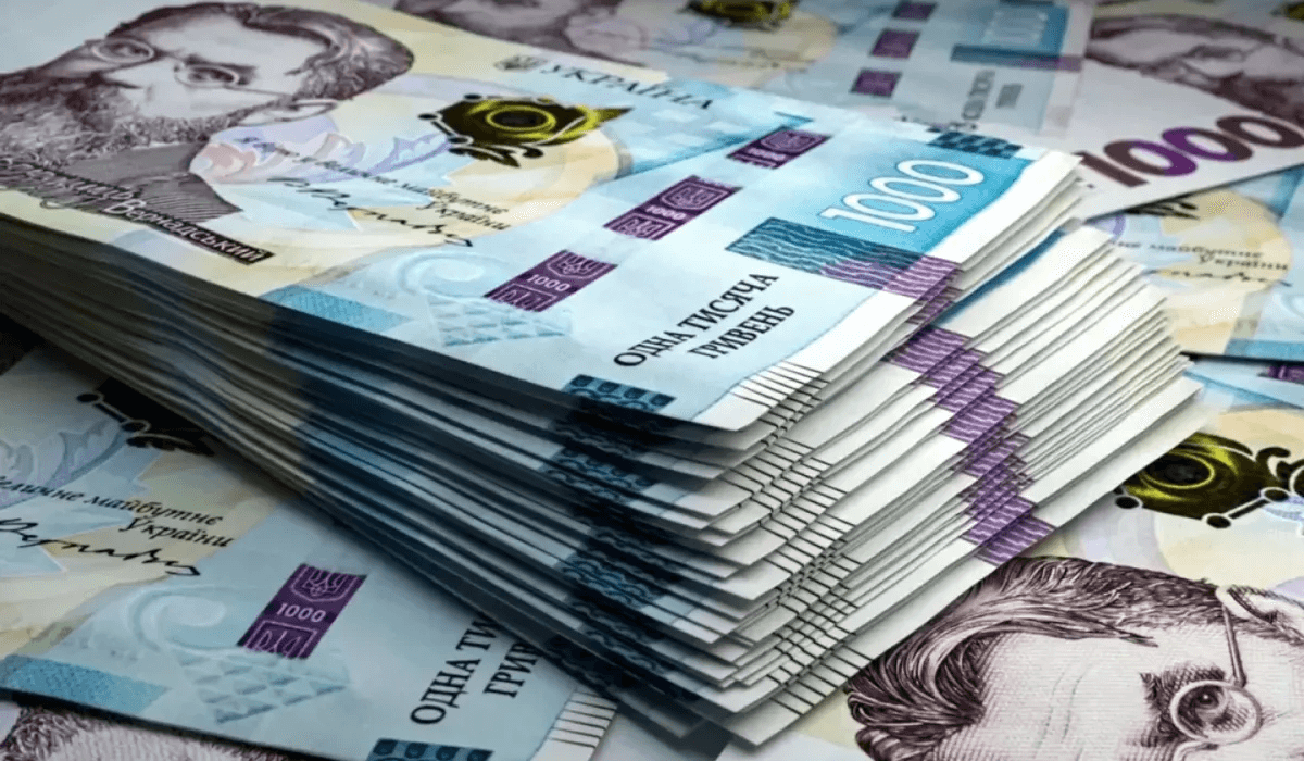 Júliusi bércsökkenés Ukrajnában, Kárpátalján is visszaesett az átlagfizetés