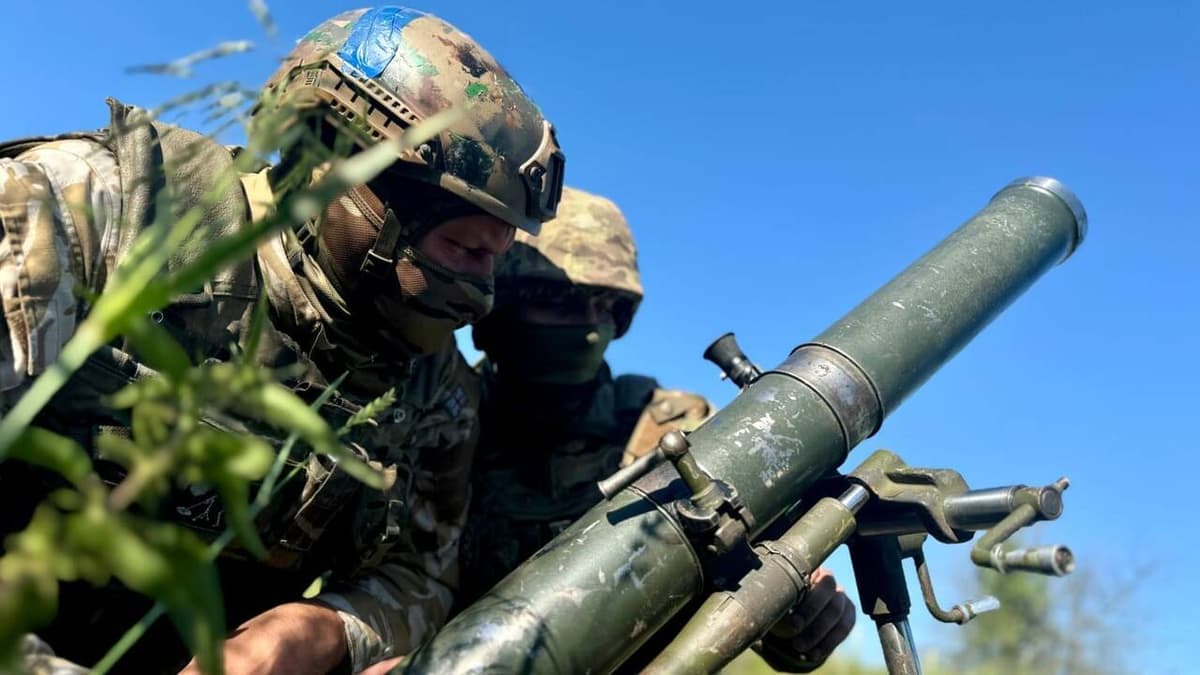 Orosz előrenyomulás lassul Ukrajnában, az ukrán hadműveletek sikeresek a Donbászban