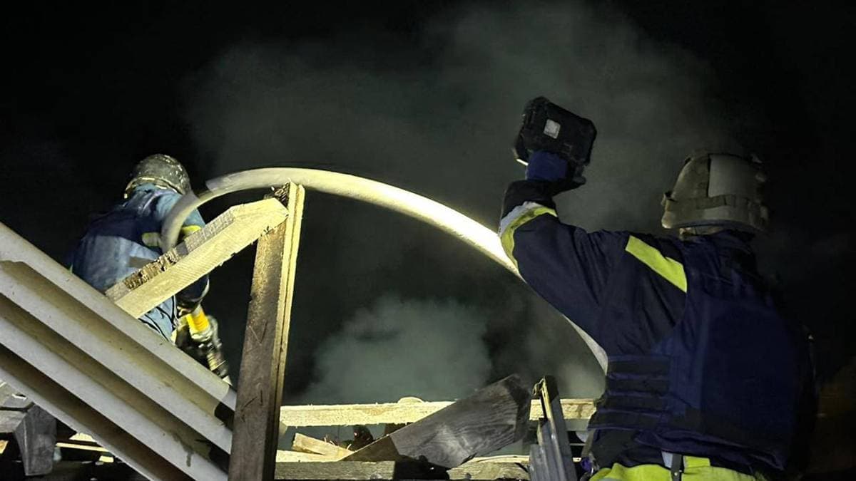 Dróntámadás sújtotta a vinnyicai vasúti létesítményt, tűz ütött ki