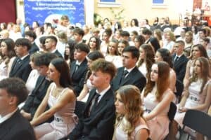 Átadták érettségi bizonyítványaikat a Beregszászi Kossuth Lajos Líceum végzősei