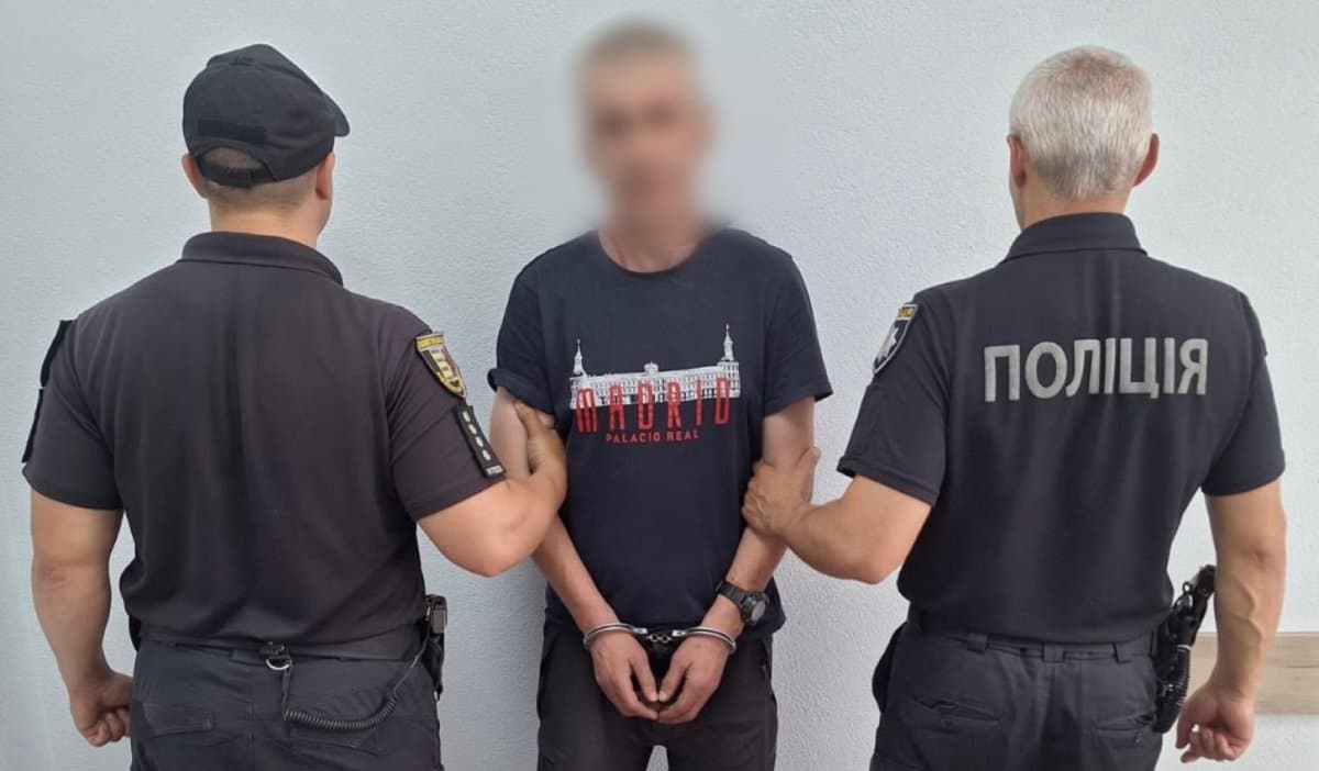 Hasba szúrta volt feleségét egy férfi Ungváron