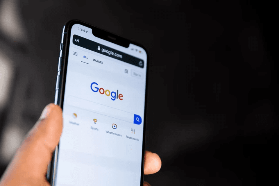Jogilag a Google a felelős a mesterséges intelligencia által generált tartalomért
