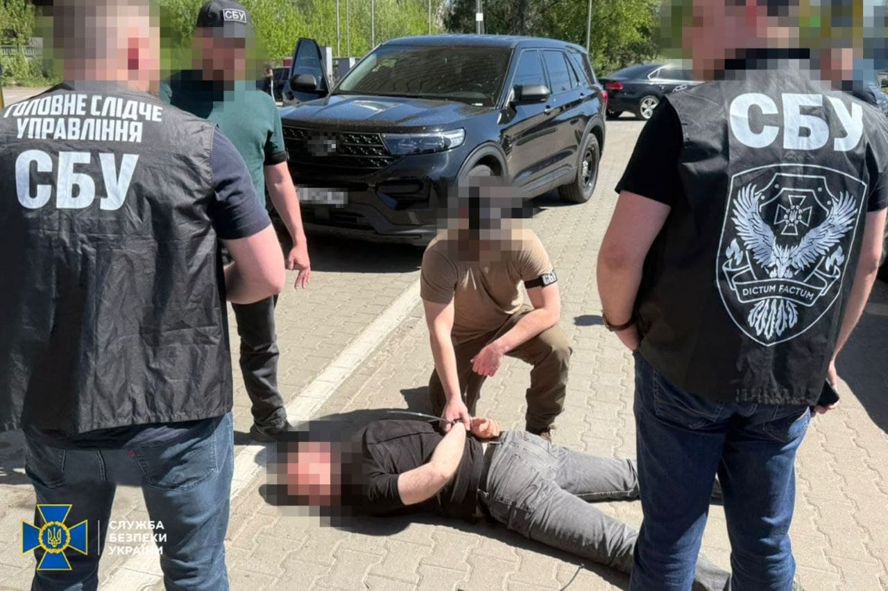 Az SZBU vesztegetési pénzek elfogadása miatt őrizetbe vette a Zsitomir megyei TCK vezetőjét